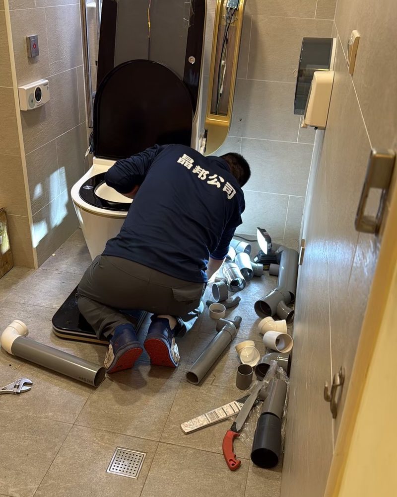 Plumbing work for the seated unit